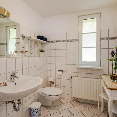 Apartment Waldsiedlung Waldhaus App 4.1 *
