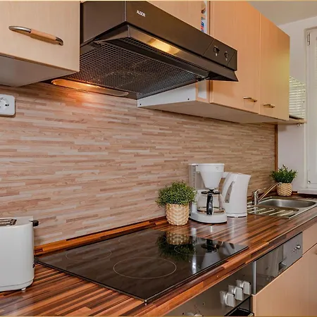 Апартаменты Waldsiedlung Waldhaus App 4.1 *