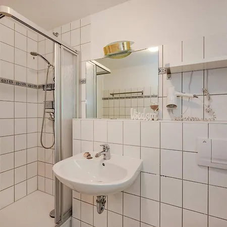Apartment Waldsiedlung Waldhaus App 4.1